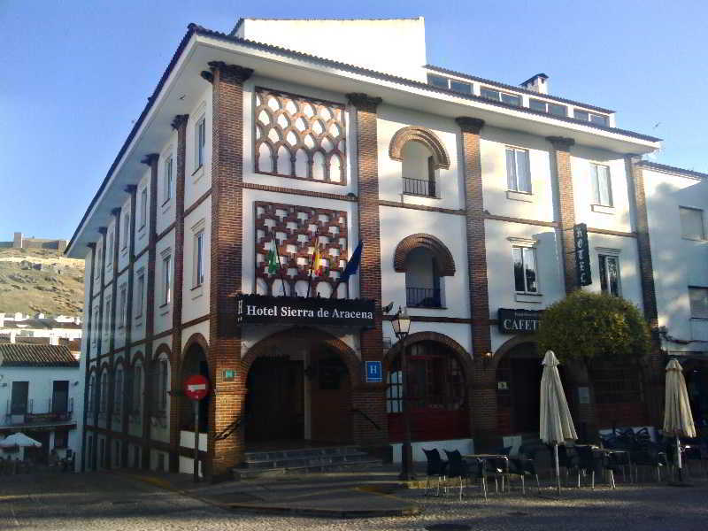 Hotel Sierra De Aracena Exterior photo